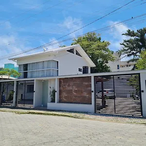 Residencial Rumo Ao Mar - Bombinhas-sc Сasa de vacaciones Bombinhas